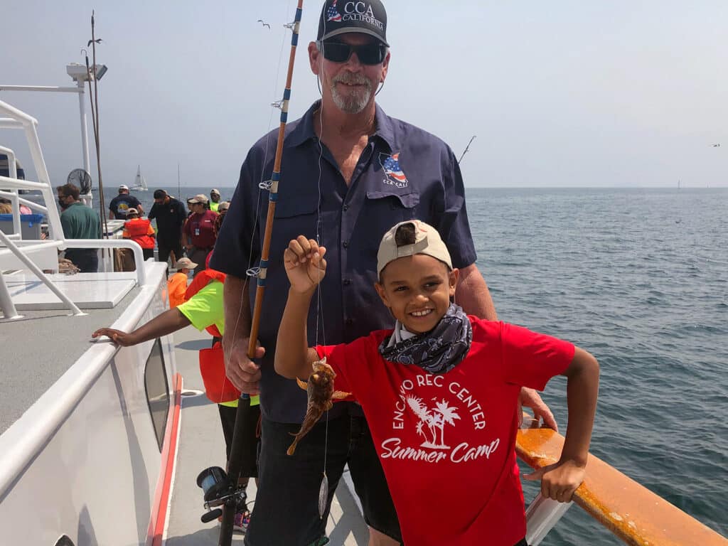 kids fishing