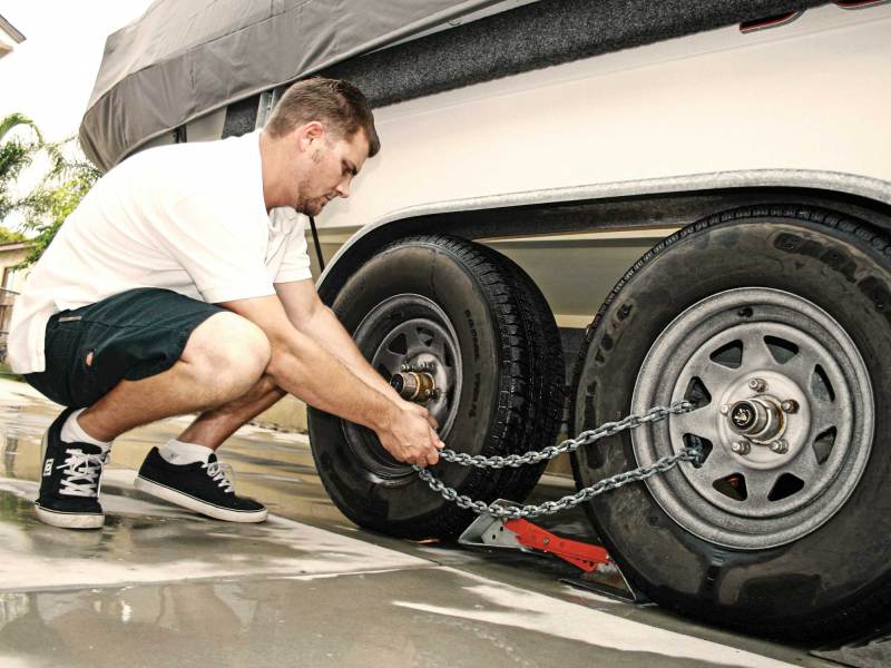 SWS224-BT-Trailer-Secure Locking up boat trailer