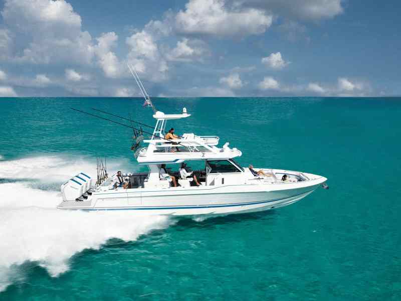 SWS525-Formula-457-1 Formula 457 CCF running offshore