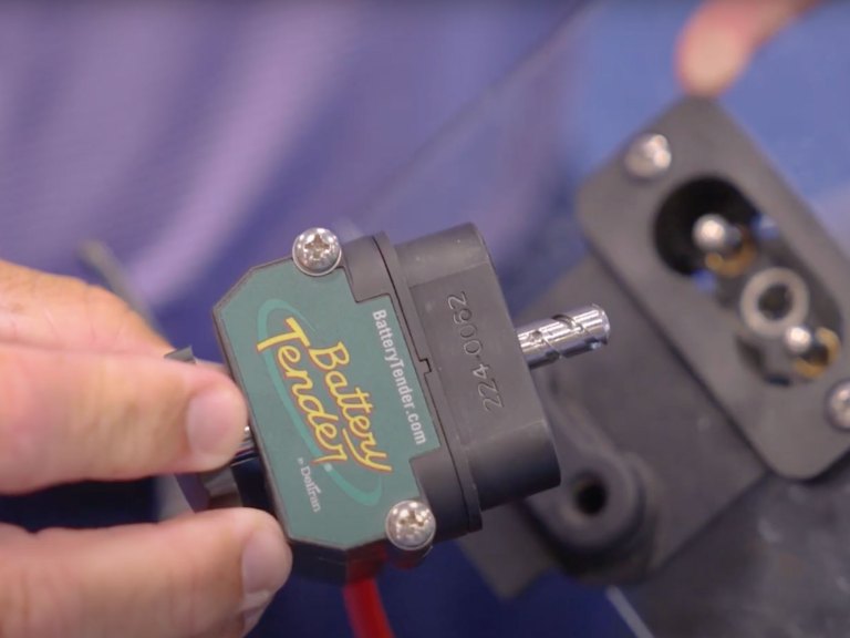 SWS925-Battery-Tender Battery Tender at ICAST