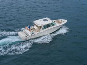Grady-White Freedom 415 out fishing