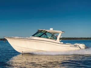 Grady-White Freedom 345 running smoothly