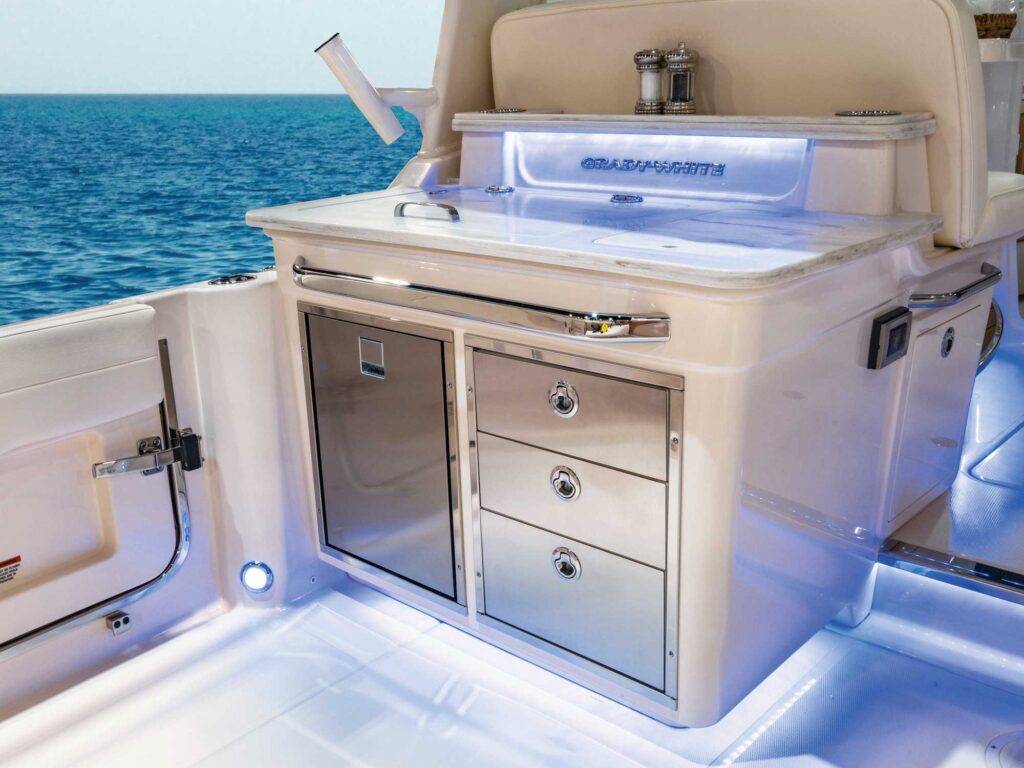 Grady-White Freedom 345 summer galley