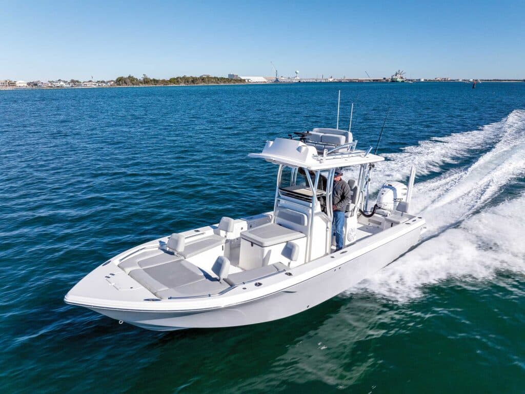 Bay Rider 269 Bay running out to the ocean