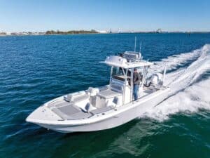 Bay Rider 269 Bay running out to the ocean