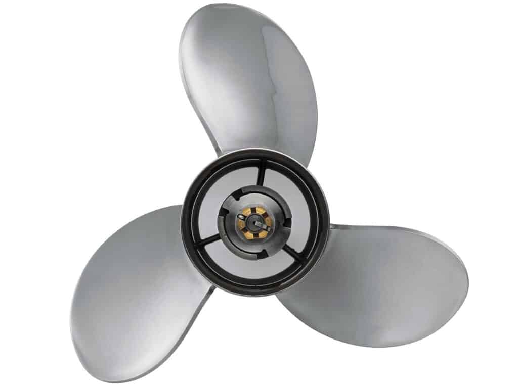 Propeller for a boat engine