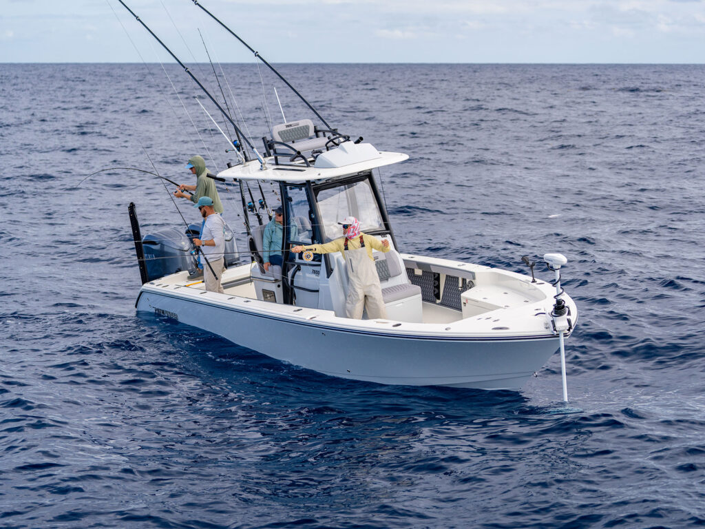 Pathfinder 2800 Garmin Force Kraken trolling motor