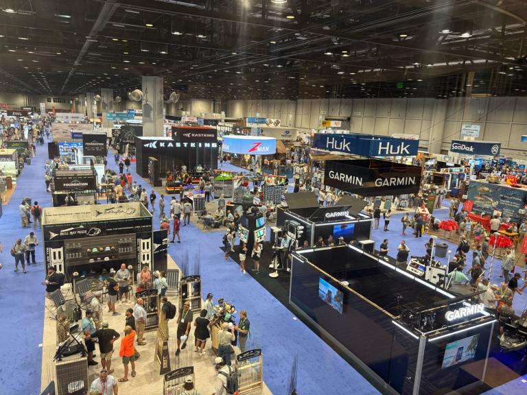 ICASTshowfloor ICAST show floor