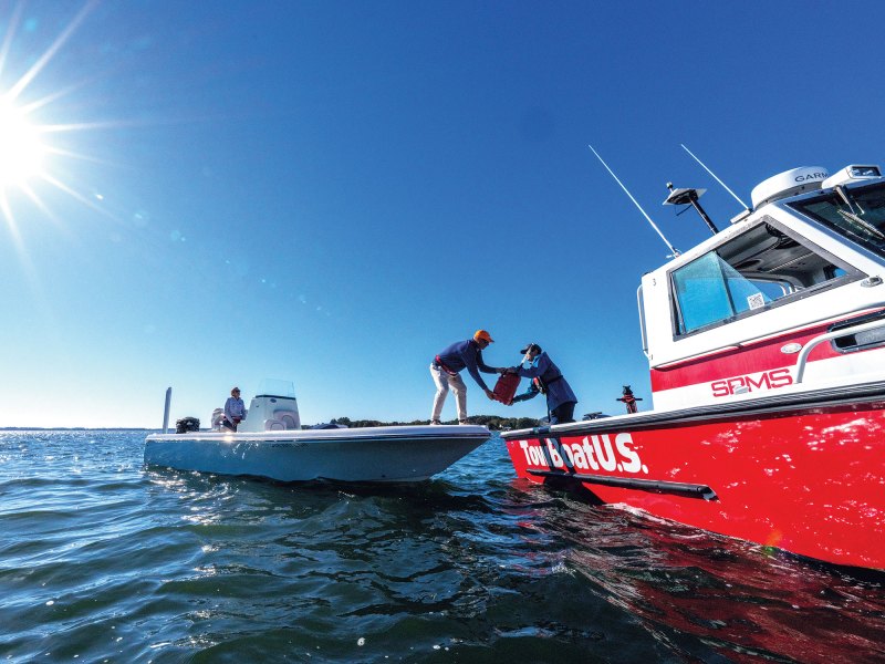 BoatUS rendering assistance