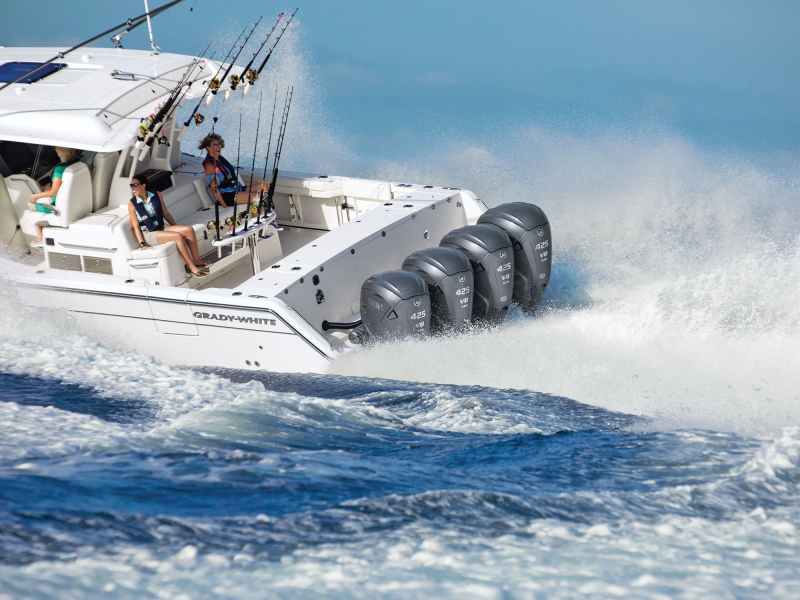 Fishing boat with quad outboards